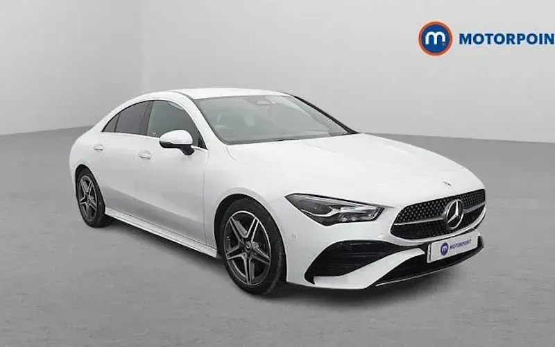 Used Mercedes CLA200 Executive 163 HP (119 kW) 2025 Sedan