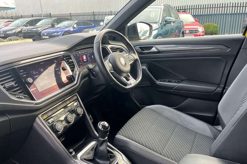 Image 2/4