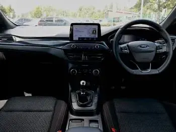 Used Ford Focus ST-Line 125 HP (91 kW) 2022 Silver Hatchback