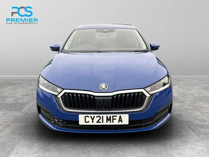 Used Skoda Octavia SE Technology 110 HP (80 kW) 2021 Blue Hatchback