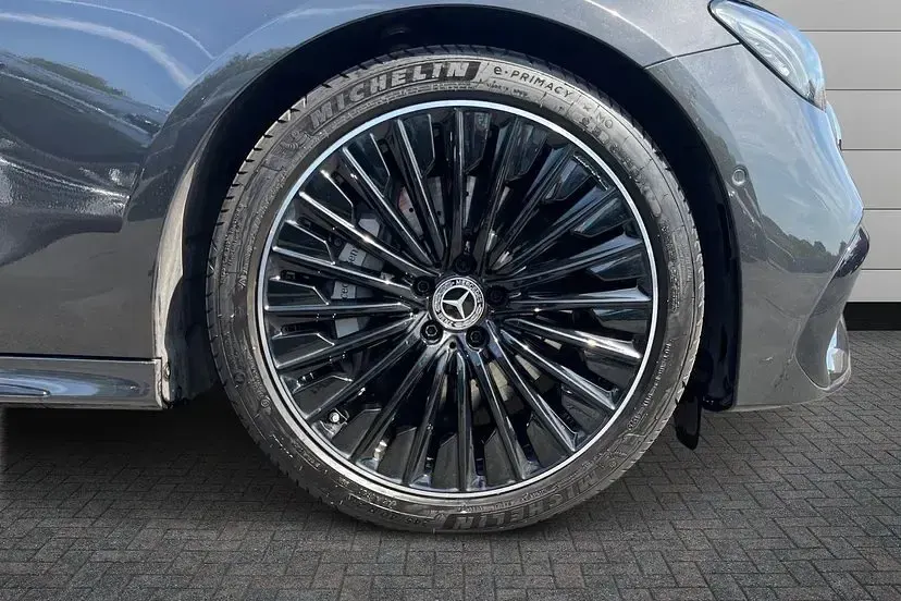 Used Mercedes E300 Urban 313 HP (230 kW) 2026 Grey Estate