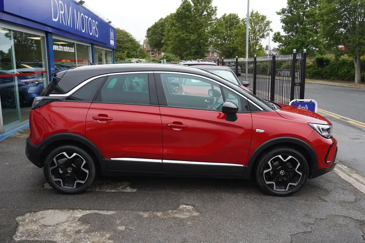 Used Vauxhall Crossland Ultimate 110 HP (80 kW) 2022 Red SUV