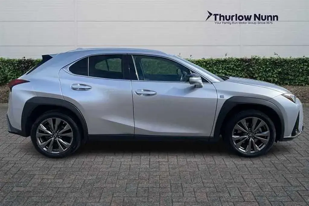 Used Lexus UX 250h Sport Design Packet 184 HP (135 kW) 2023 Silver SUV