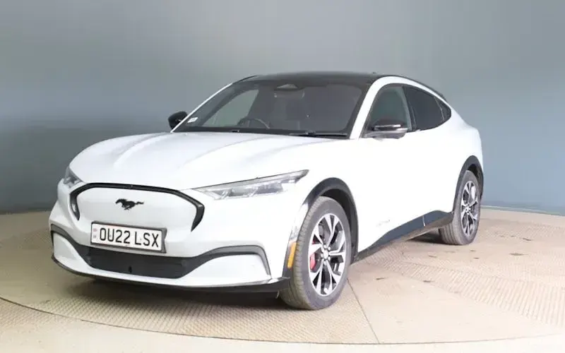 Used Ford Mustang Extended Range 351 HP (258 kW) 2021 Estate