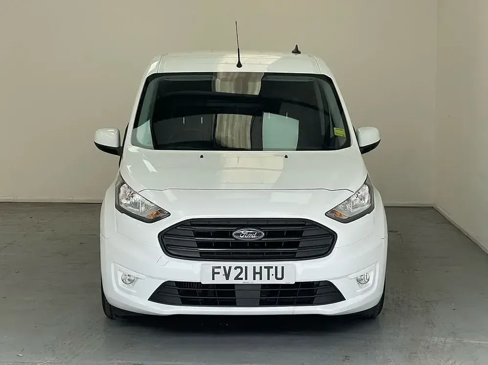 Used Ford Transit Connect Limited 120 HP (88 kW) 2021 White MPV
