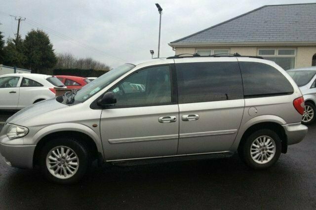 Used 2004 Chrysler Voyager MPV | £3,500 - Image 1/3