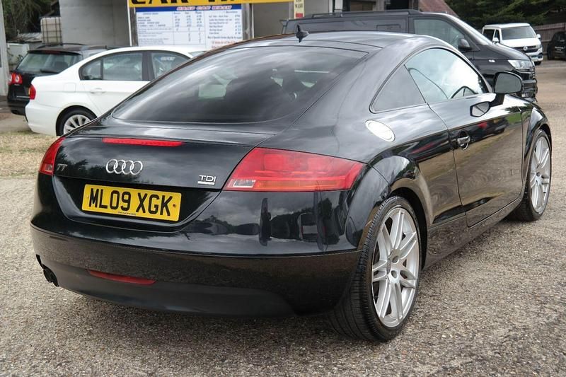 Used Audi TT 170 HP (125 kW) 2009 Black Coupe