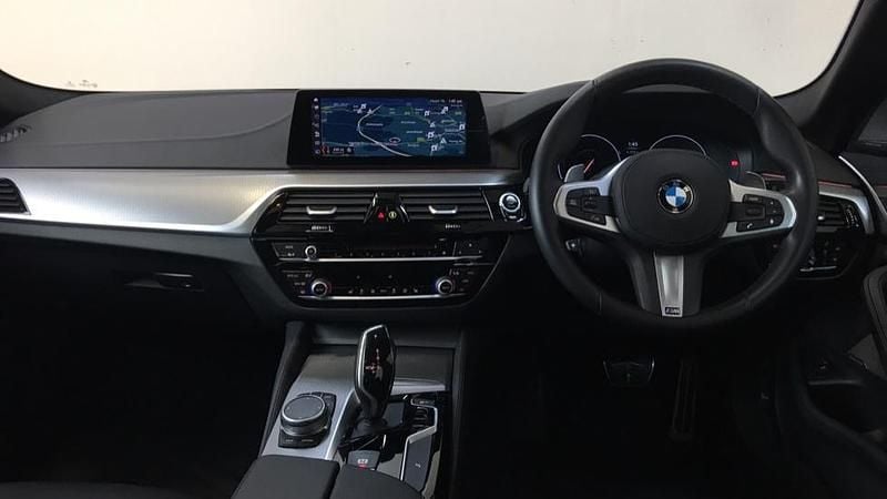 Used BMW 540 M Sport 340 HP (250 kW) 2019 Black Estate