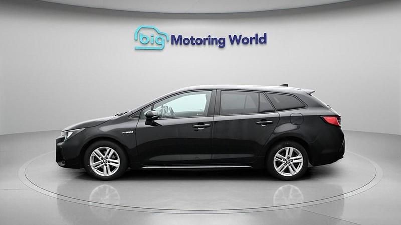 Used Suzuki Swace SZ-T 122 HP (89 kW) 2022 Black Estate