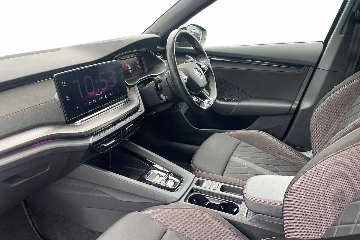 Gebraucht Skoda Octavia vRS 241 PS (177 kW) 2024 Schwarz Kombi