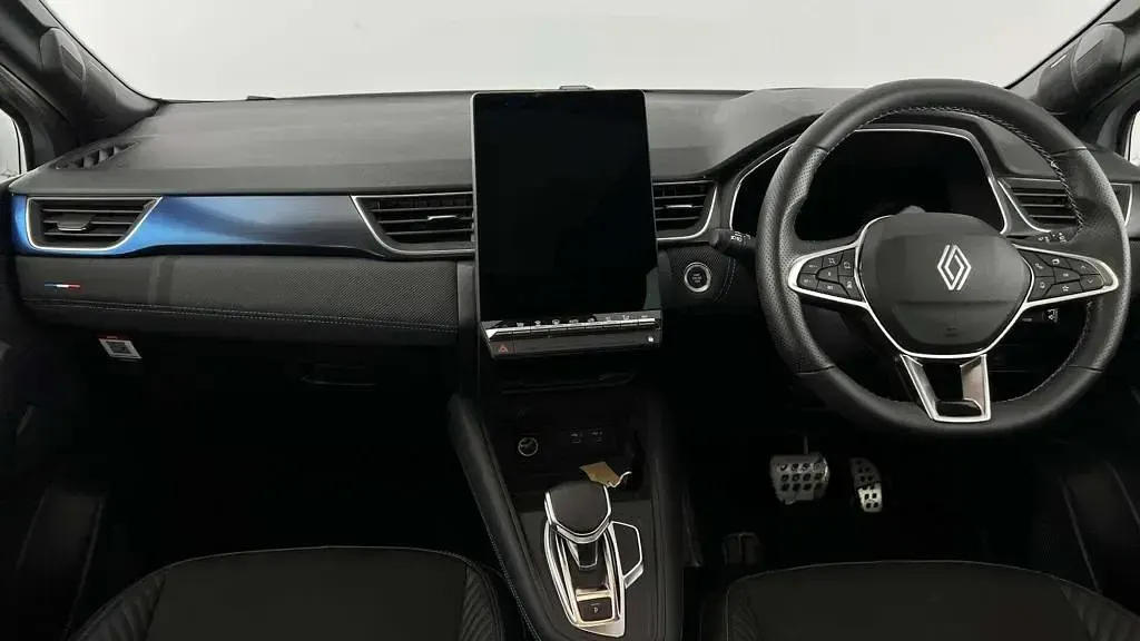 Used Renault Symbioz Iconic Esprit Alpine 143 HP (105 kW) 2025 Grey  SUV