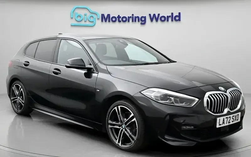 Begagnad BMW 116 M Sport 116 HK (85 kW) 2024 Halvkombi