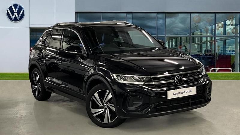Deep black pearl Used 2023 VW T-Roc R-line SUV | £24,254 (Fair price) - Image 1/4