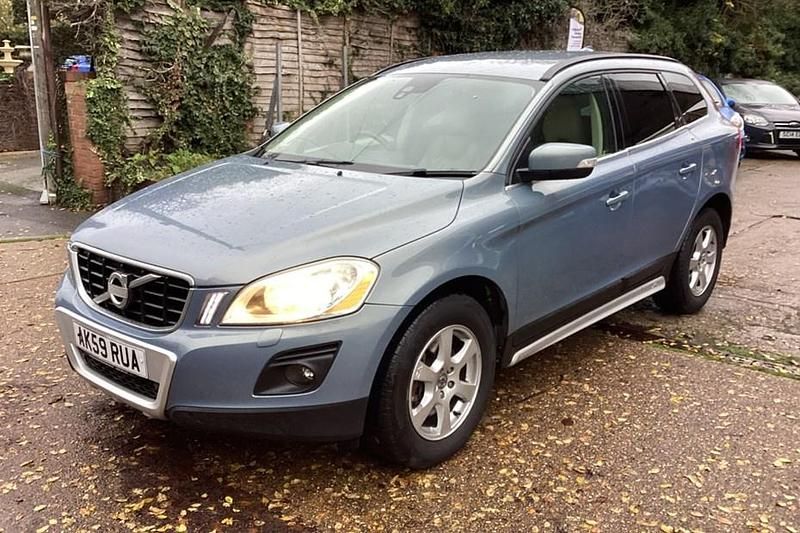 Blue Used 2009 Volvo XC60 SE SUV | £5,950 (A bit pricey) - Image 1/1