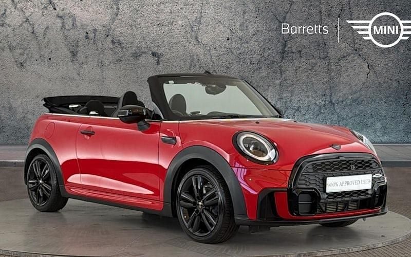 Usado Mini Cooper Cabriolet Sport 136 HP (100 kW) 2022 Cabrios