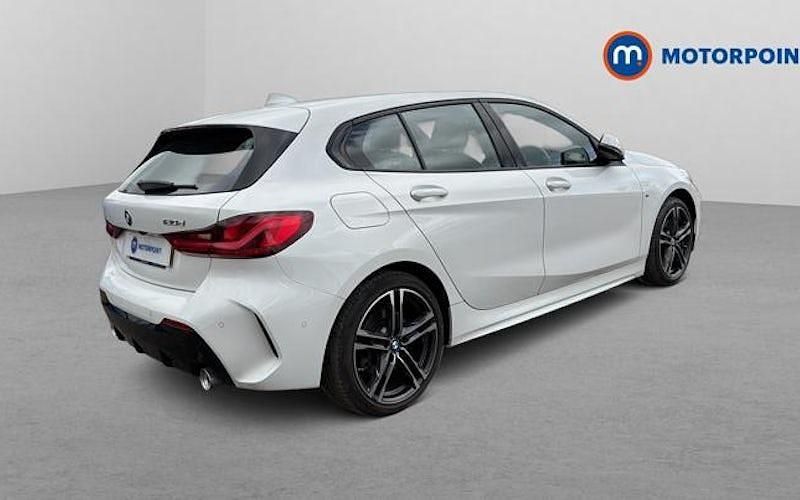 Used BMW 120 M Sport 190 HP (139 kW) 2023 White Hatchback
