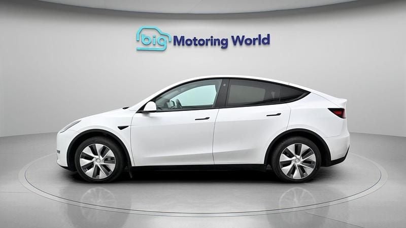 Used Tesla Model Y Long Range AWD 378 kW (514 HP) 2023 White SUV