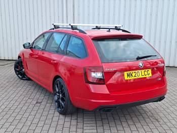 Used Skoda Octavia vRS 245 HP (180 kW) 2020 Red Estate