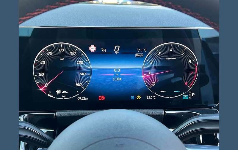 Used Mercedes GLA200 Executive 161 HP (118 kW) 2025 White SUV