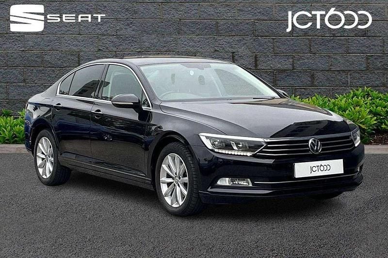 Black Used 2018 VW Passat Business Sedan | £11,589 (Good price) - Image 1/4