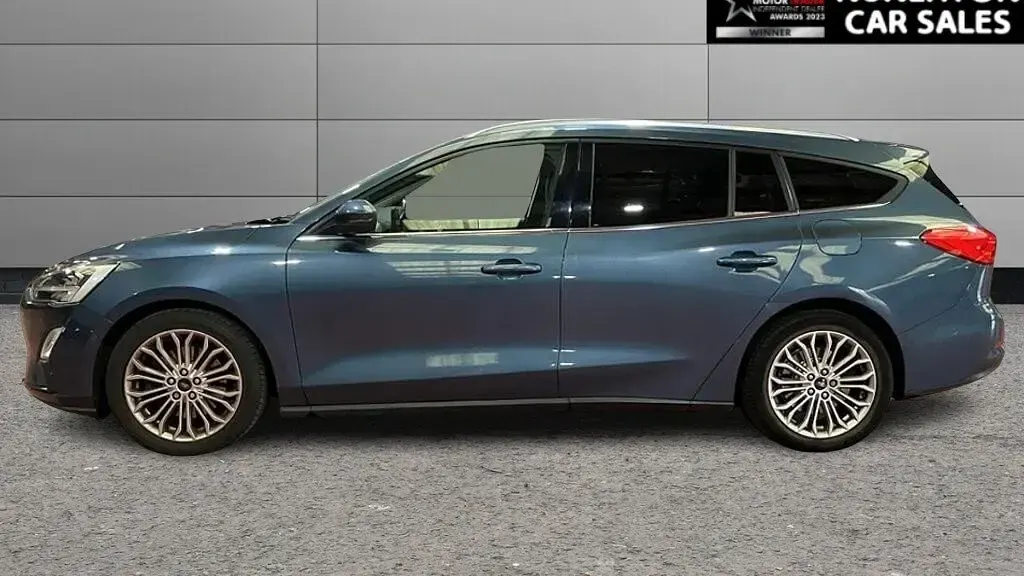 Used Ford Focus Titanium X 150 HP (110 kW) 2019 Blue Estate