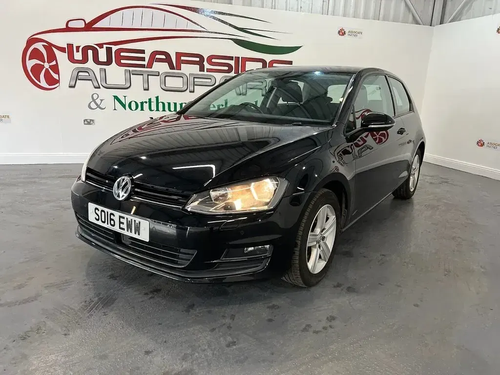 Used VW Golf VII Edition 150 HP (110 kW) 2016 Black Hatchback