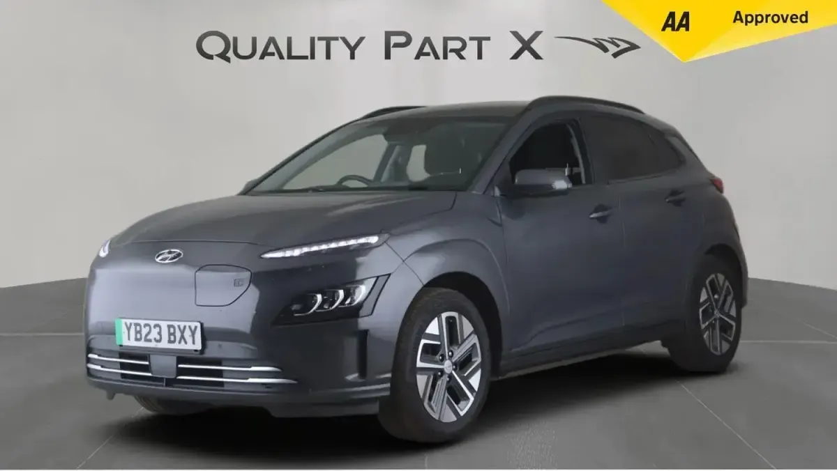 Used Hyundai Kona Premium 100 kW (136 HP) 2023 Grey SUV