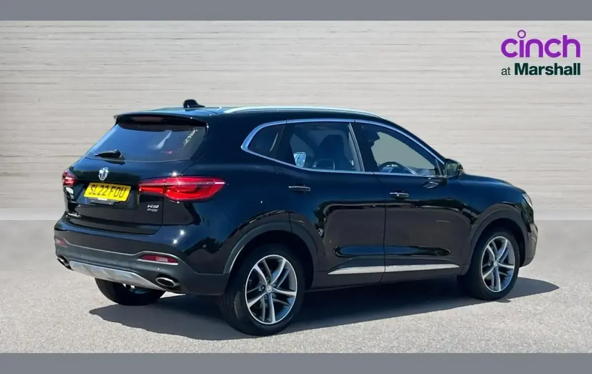 Used MG HS Exclusive 258 HP (189 kW) 2022 Black SUV
