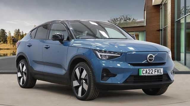 Used 2022 Volvo EC40 Pro SUV | £20,999 - Image 1/4