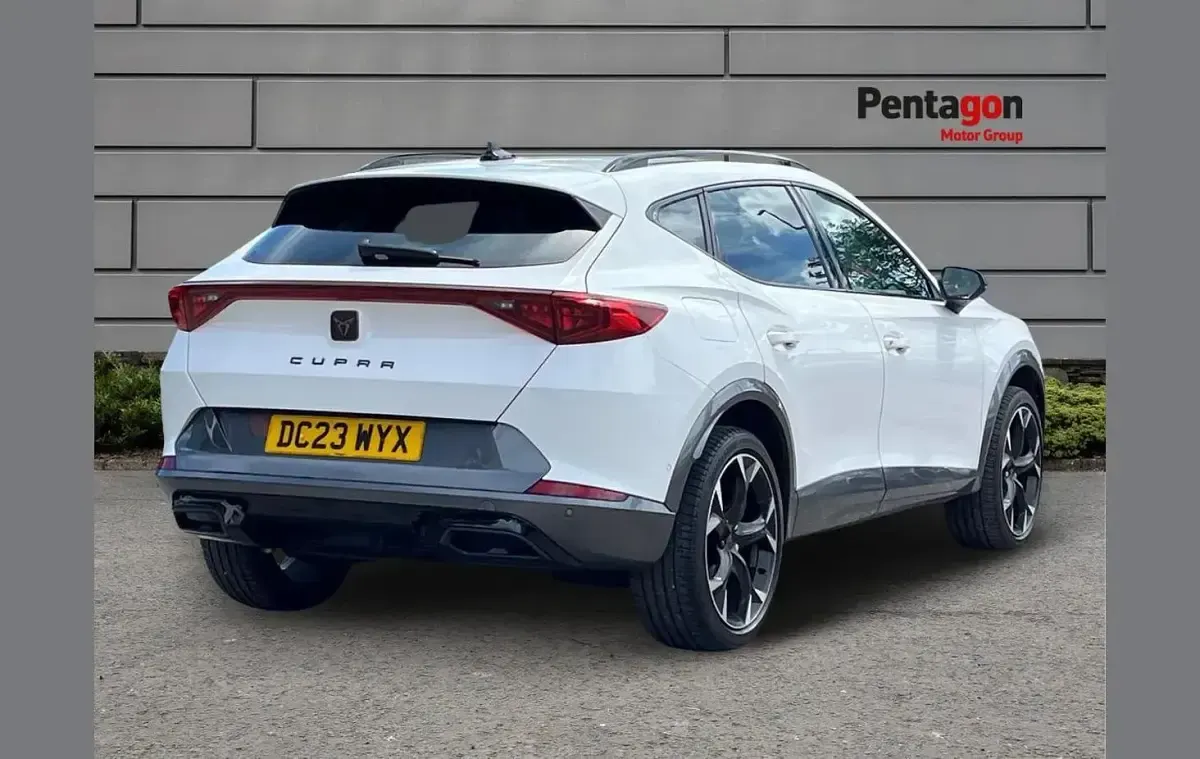Used Cupra Formentor 150 HP (110 kW) 2023 White SUV