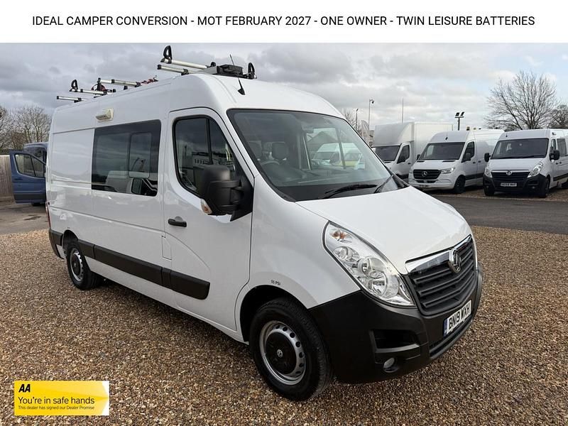 Used Vauxhall Movano 130 HP (95 kW) 2019 White MPV
