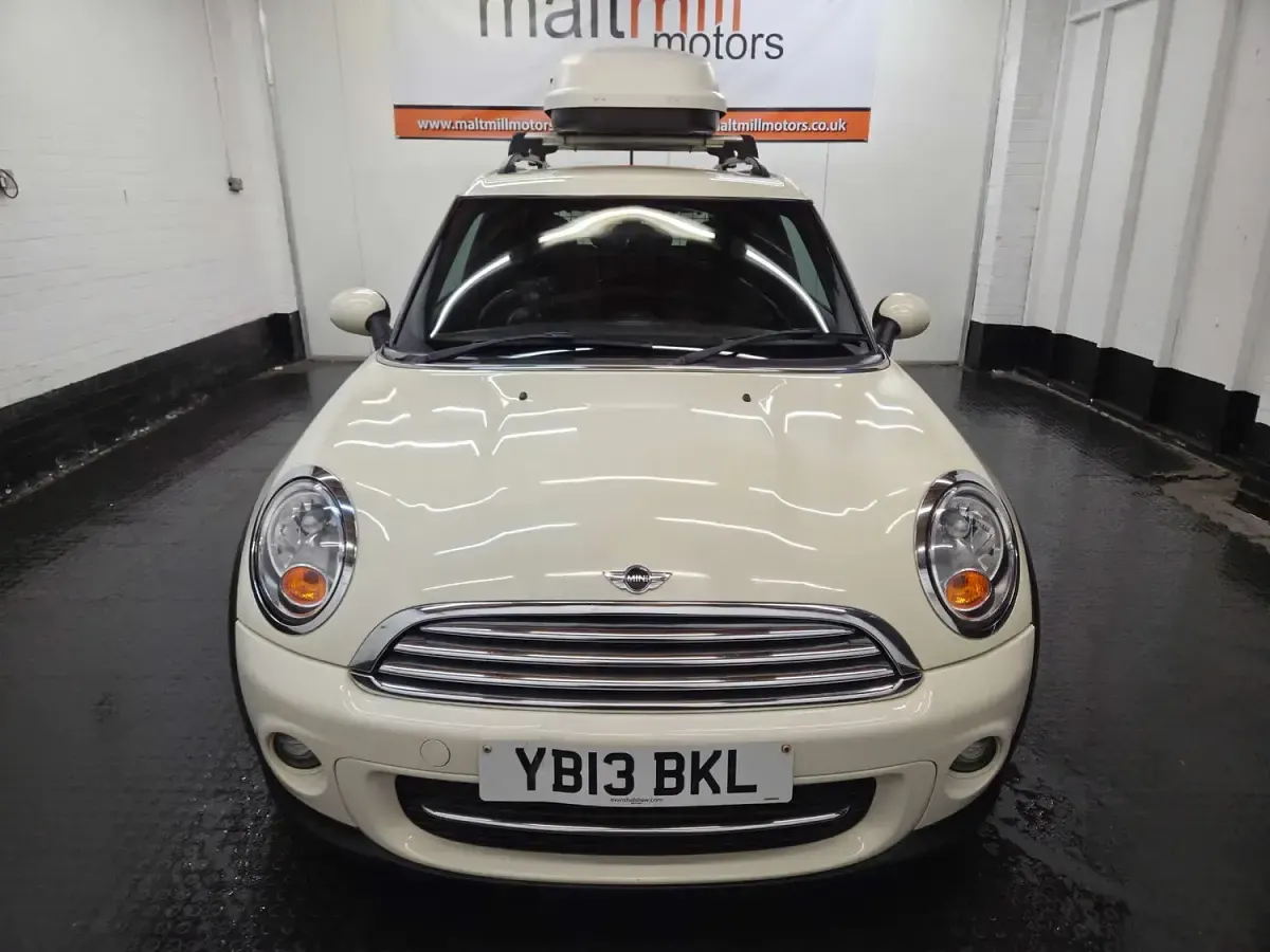 Used Mini Cooper D 110 HP (80 kW) 2013 White Hatchback