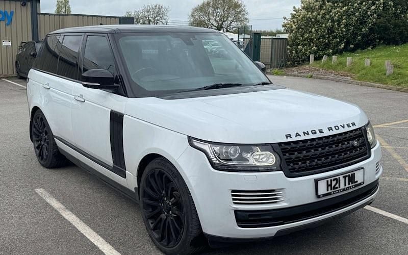 Second-hand Land Rover Range Rover Vogue SE 258 CP (189 kW) 2017 SUV
