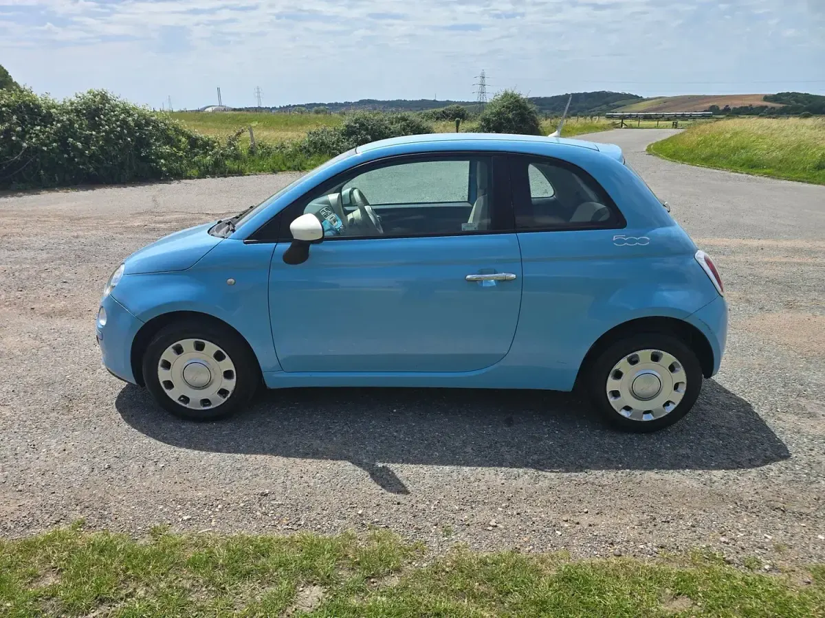 Used Fiat 500 69 HP (50 kW) 2014 Blue Hatchback