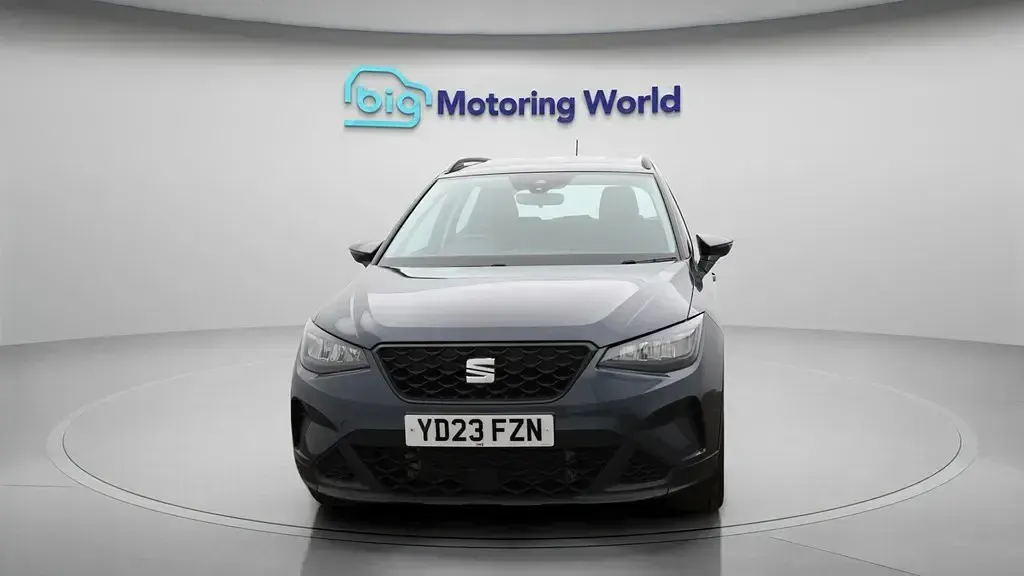 Używany Seat Arona SE Technology 95 KM (69 kW) 2023 Szary SUV