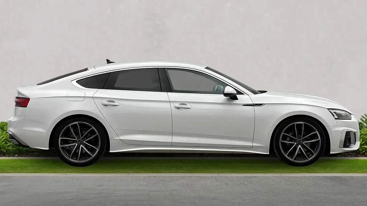 Used Audi A5 Sportback S-Line 204 HP (150 kW) 2024 White Hatchback
