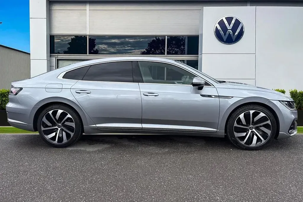 Used VW Arteon R-line 190 HP (139 kW) 2021 Silver Hatchback