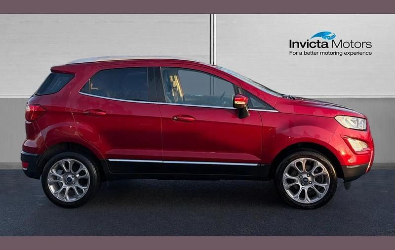 Used Ford Ecosport Titanium 125 HP (91 kW) 2018 Ruby red SUV