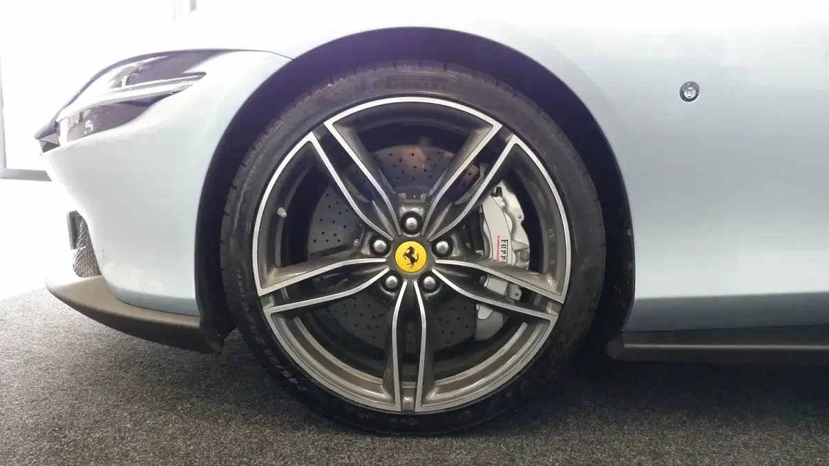 Used Ferrari Roma 620 HP (456 kW) 2022 Grey Coupe