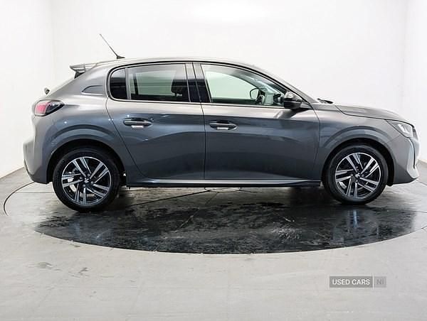 Used Peugeot 208 Allure+ 101 HP (74 kW) 2023 Grey Hatchback