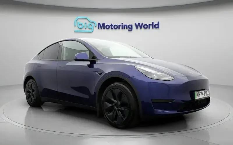 Used Tesla Model Y Long Range RWD 286 kW (389 HP) 2024 Blue SUV