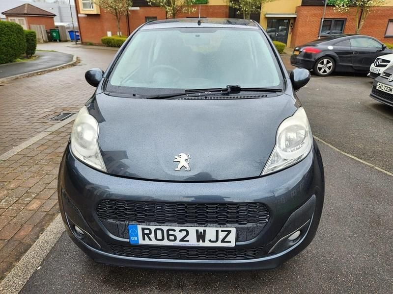 Used Peugeot 107 Active 68 HP (50 kW) 2013 Grey Hatchback