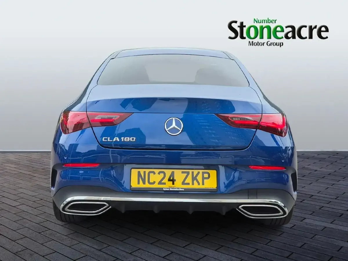 Used Mercedes CLA180 Executive 136 HP (100 kW) 2024 Blue Sedan