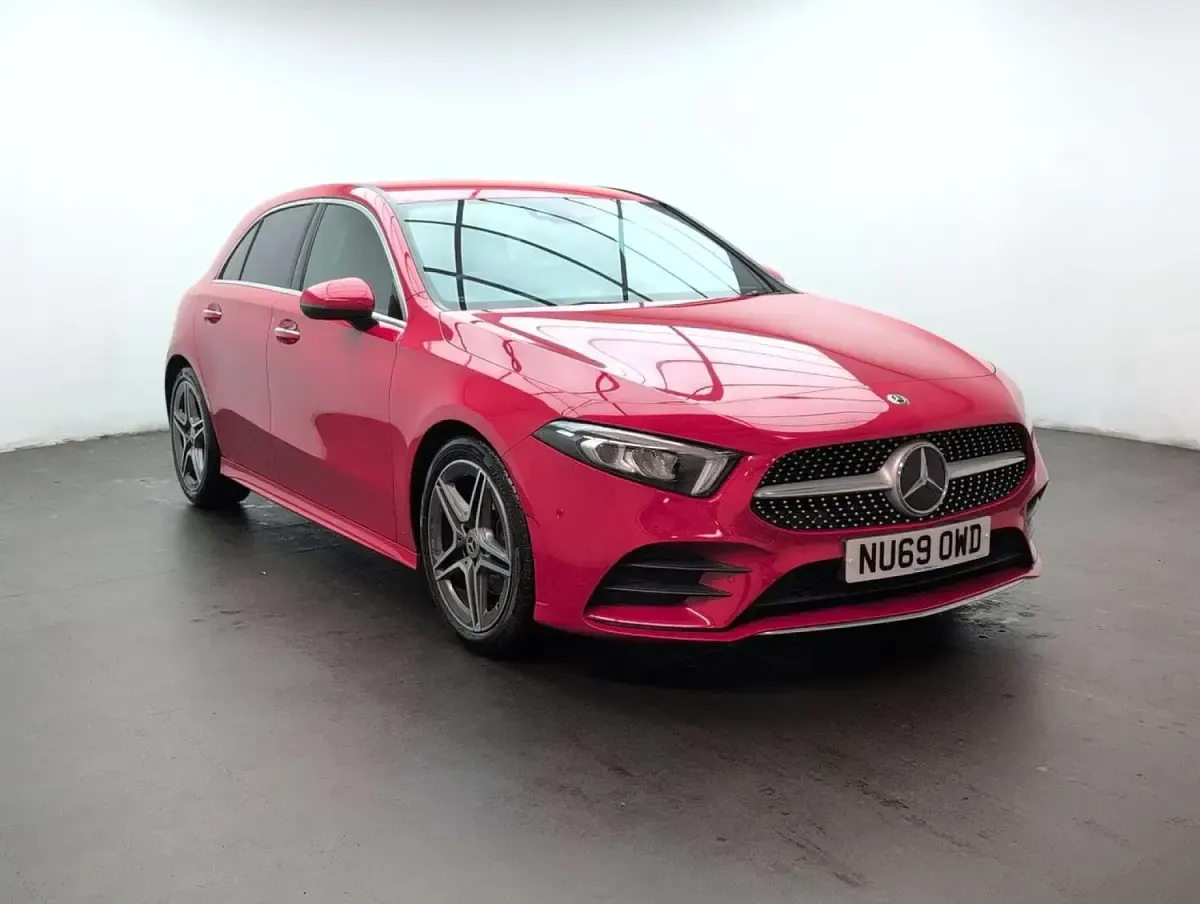 Used Mercedes A200 AMG Line Premium 163 HP (119 kW) 2019 Red Hatchback