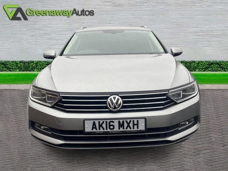 Used VW Passat GT 150 HP (110 kW) 2016 Silver Estate