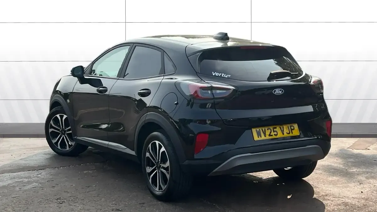 Used Ford Puma Titanium 125 HP (91 kW) 2025 Black SUV