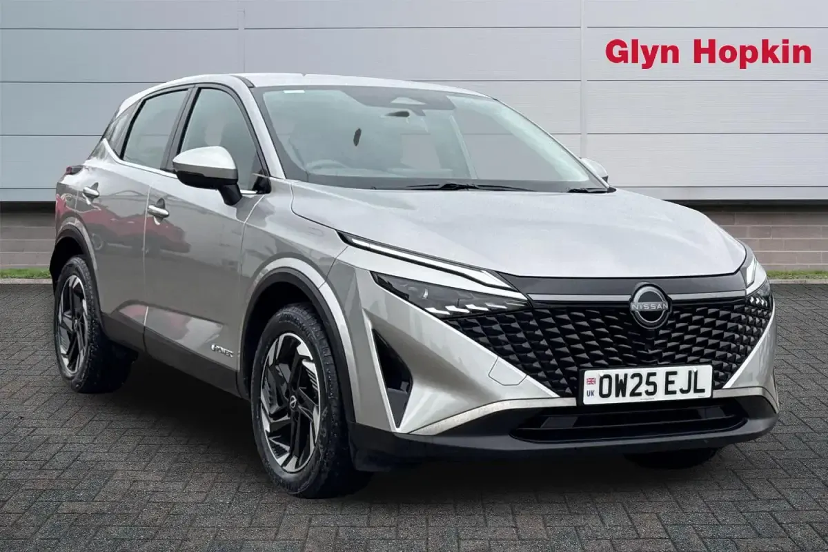 Used Nissan Qashqai Acenta Premium 190 HP (139 kW) 2025 SUV