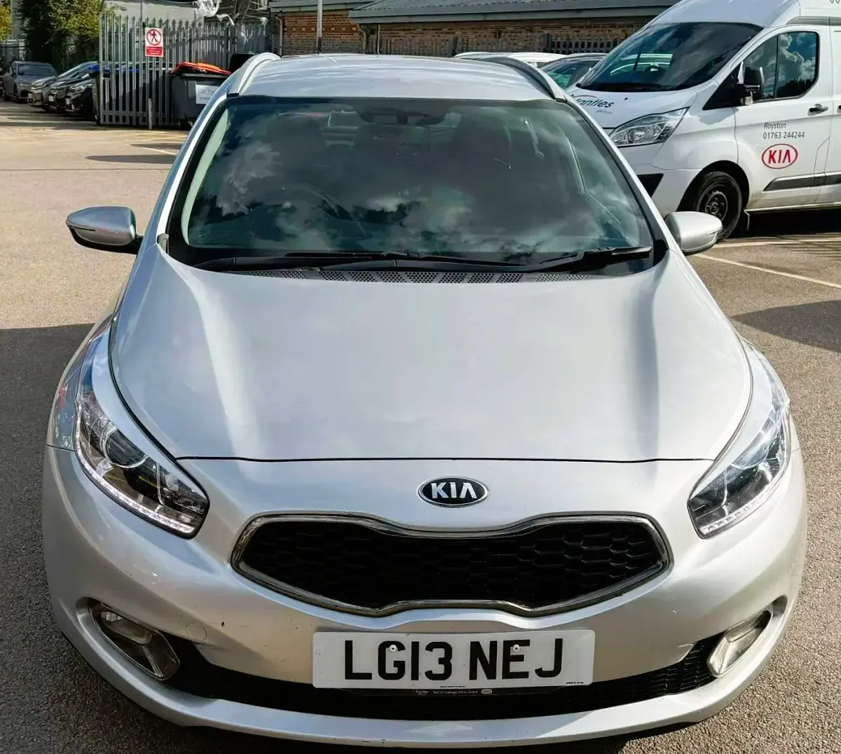 Used Kia Ceed Sportswagon 126 HP (92 kW) 2013 Silver Estate