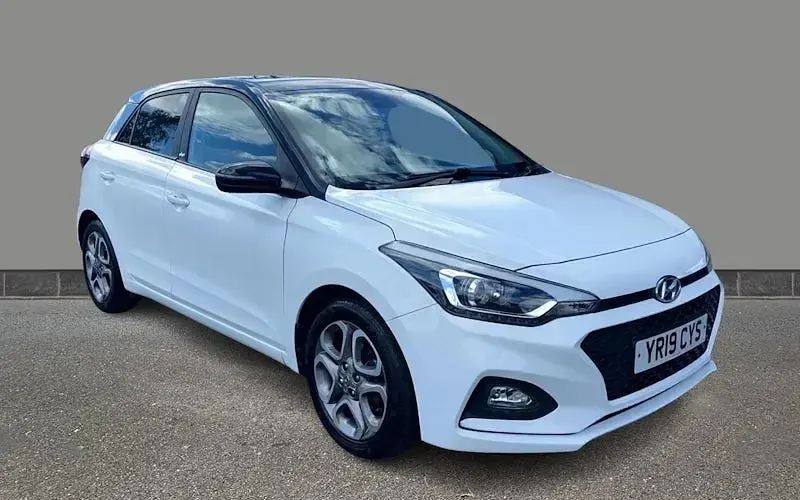 Used Hyundai i20 84 HP (61 kW) 2019 Hatchback