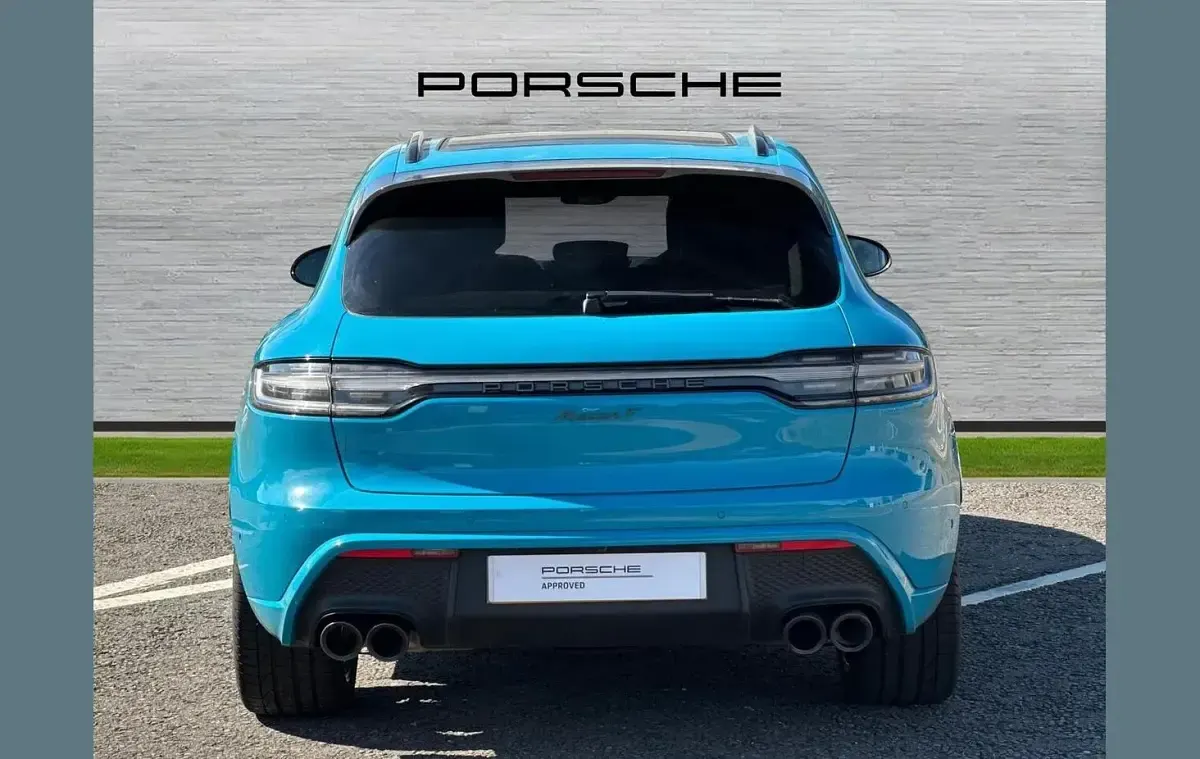 Used Porsche Macan 261 HP (191 kW) 2022 Blue SUV